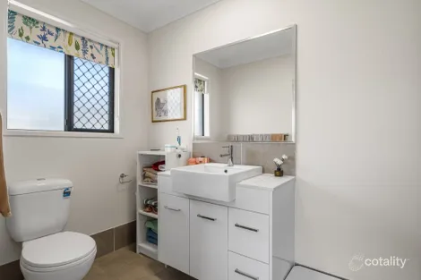 Property photo of 29 Honeyeater Place Lowood QLD 4311