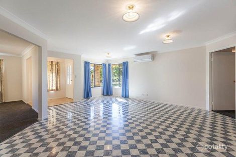 Property photo of 5 Shorelands Drive Withcott QLD 4352