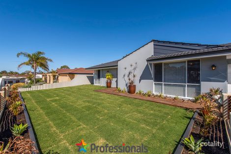 Property photo of 3 Gleneagles Place Halls Head WA 6210
