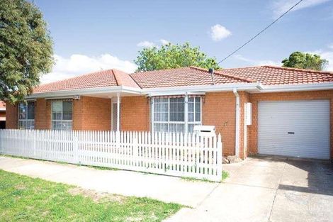 1a Grace St, Essendon North, VIC 3041