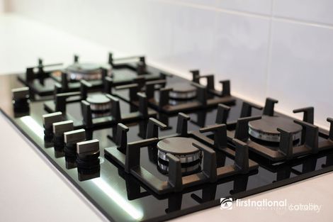 Property photo of 20 Mount View Court Hazelwood North VIC 3840