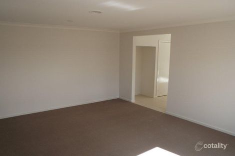 Property photo of 41 Thwaites Road Pakenham VIC 3810