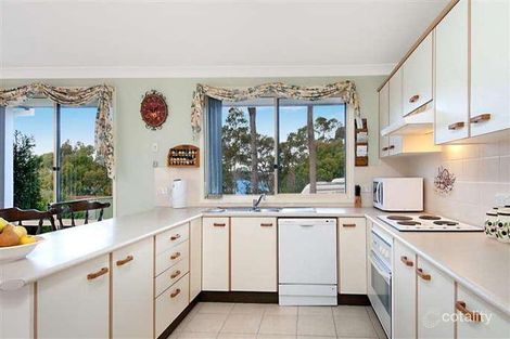 Property photo of 30 Express Circuit Marmong Point NSW 2284