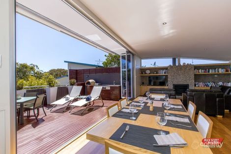 Property photo of 3/2 Sand Court Inverloch VIC 3996