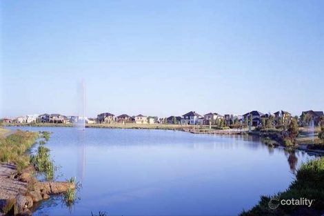 Property photo of 21 The Waterways Boulevard Waterways VIC 3195