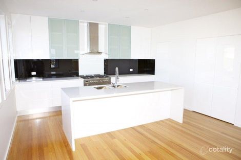 Property photo of 8 Fairways Drive Shell Cove NSW 2529