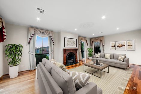 Property photo of 76 Montbrae Circuit Narre Warren North VIC 3804
