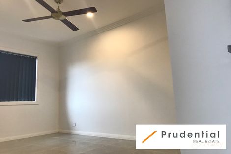 Property photo of 4 Allard Place Ingleburn NSW 2565
