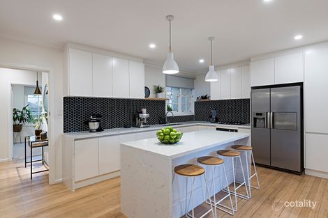 Property photo of 1/145 Through Road Camberwell VIC 3124