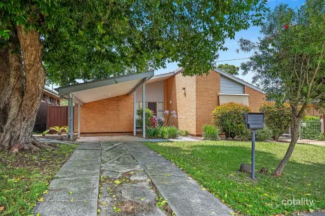 Property photo of 17 Links Drive Raymond Terrace NSW 2324