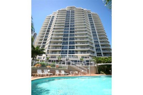 Property photo of 19/11-17 Hughes Avenue Main Beach QLD 4217