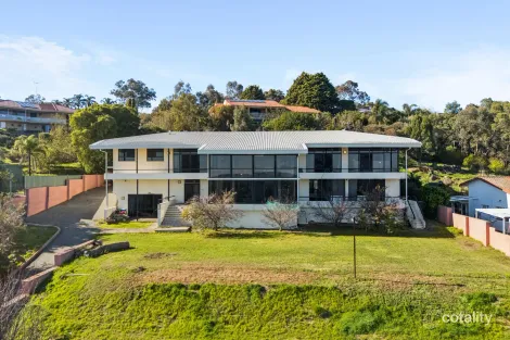 Property photo of 5 Forrest Road Swan View WA 6056