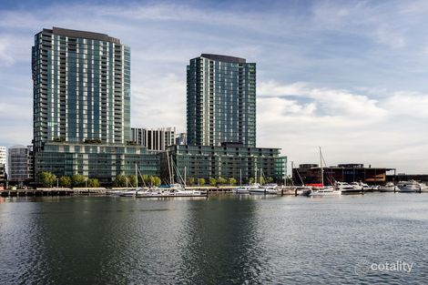 242/8 Waterside Pl, Docklands, VIC 3008