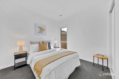 14 Joey Cres, Deanside, VIC 3336