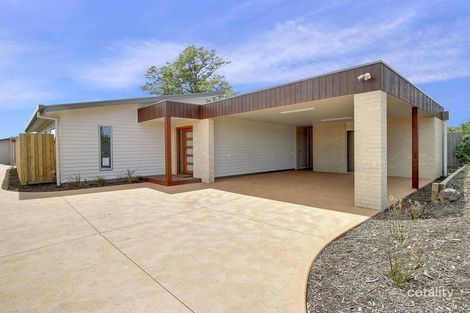 1/2 Walpole Ave, Rosebud, VIC 3939