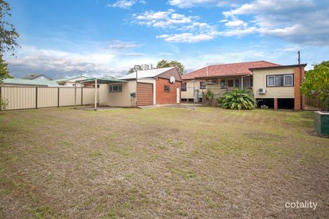 Property photo of 2 Maiden Avenue Taree NSW 2430