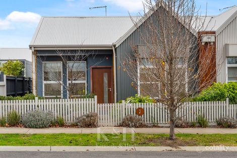 Property photo of 7 Hurst Drive New Gisborne VIC 3438