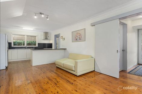 Property photo of 2/32 Busaco Road Marsfield NSW 2122