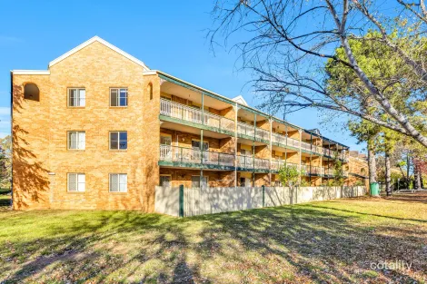 Property photo of 55/13-15 Sturt Avenue Griffith ACT 2603