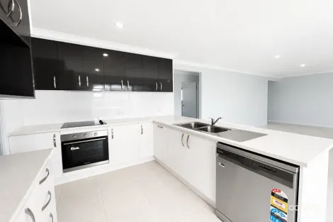 Property photo of 122 Bells Pocket Road Strathpine QLD 4500