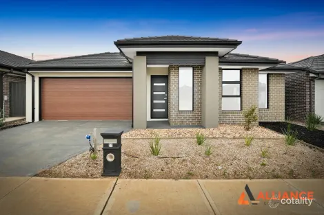 21 Skeleton Ave, Truganina, VIC 3029