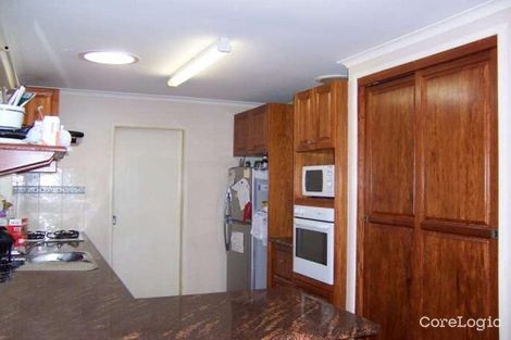 Property photo of 26 Enfield Crescent Battery Hill QLD 4551