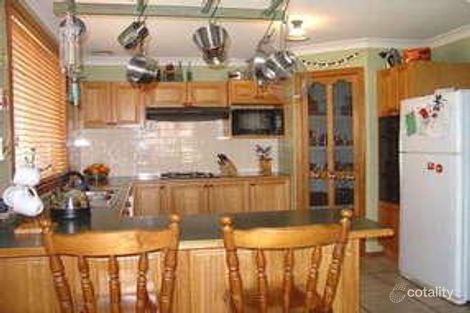 Property photo of 42 Angophora Drive Warabrook NSW 2304