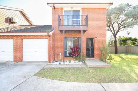 9/6-8 Second Ave, Macquarie Fields, NSW 2564