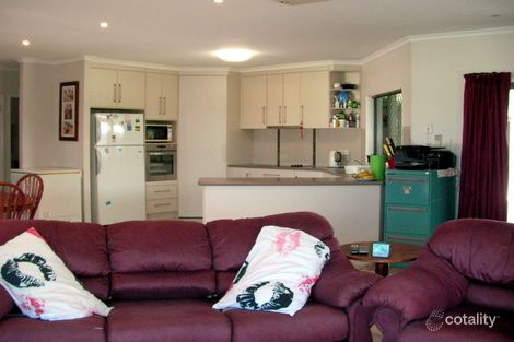 Property photo of 15 Reid Crescent Innisfail Estate QLD 4860