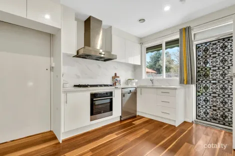 Property photo of 1/6 Riverview Road Essendon VIC 3040