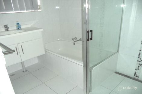 Property photo of 1 Moseley Place Kambah ACT 2902