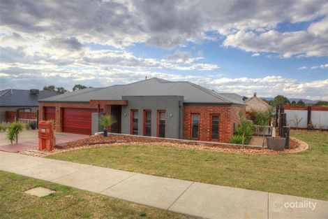 10 Francis Cres, Gisborne, VIC 3437