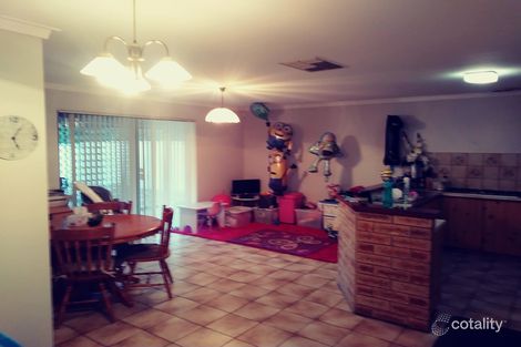 16 Tandou Cl, South Lake, WA 6164