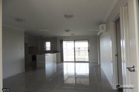 Property photo of 33 Taramoore Road Gracemere QLD 4702