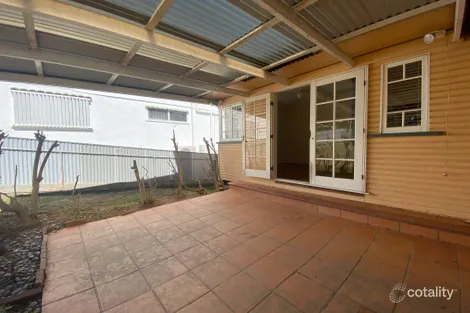 Property photo of 25 The Promenade Camp Hill QLD 4152