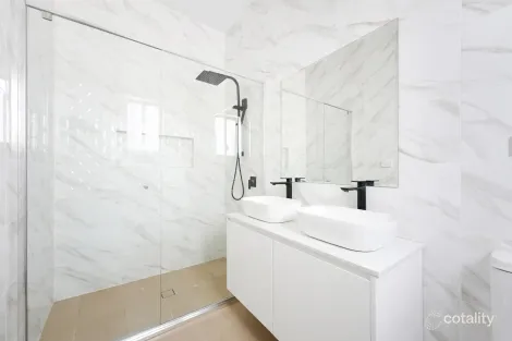 Property photo of 10 Windeyer Street Renwick NSW 2575