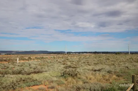 Property photo of 100 Racecourse Road Port Augusta SA 5700