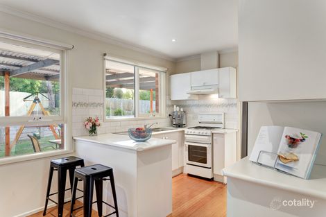 Property photo of 5 Ross Road Croydon VIC 3136