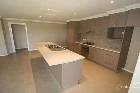 Property photo of 6 Callistemon Place Orange NSW 2800