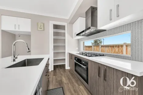 Property photo of 30 Lineker Drive Deanside VIC 3336