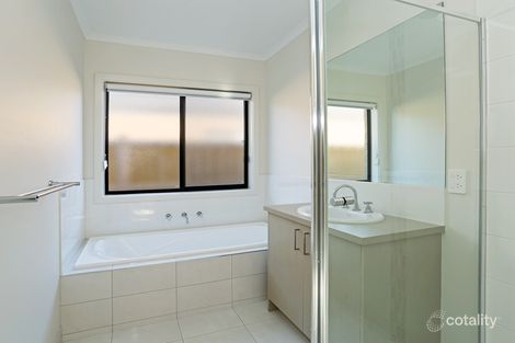 Property photo of 119 Wurrook Circuit North Geelong VIC 3215