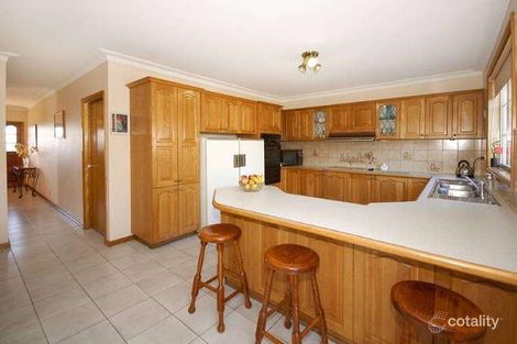 Property photo of 77 Rowan Drive Kealba VIC 3021