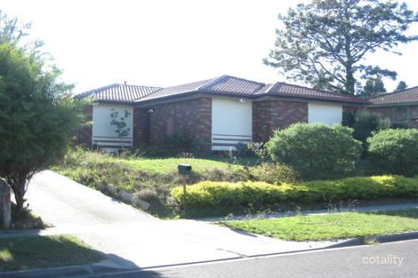 33 Crossdale Rise, Endeavour Hills, VIC 3802