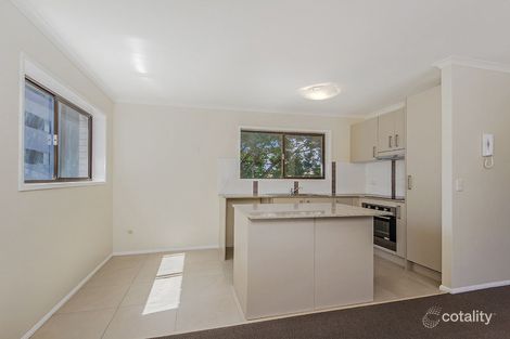 Property photo of 7/8 Baker Avenue Labrador QLD 4215