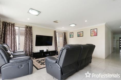 Property photo of 21 Biddiarra Bend Southern River WA 6110