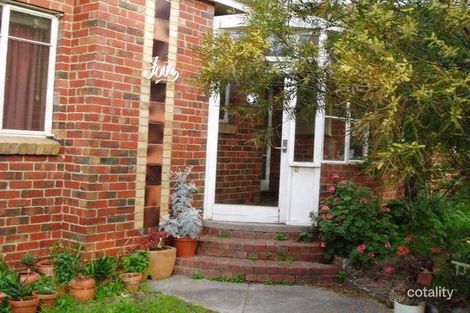 Property photo of 4 Chapman Street Malvern East VIC 3145