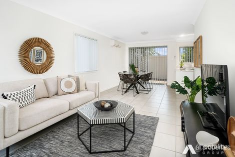 Property photo of 3/2-24 Macarthy Road Marsden QLD 4132