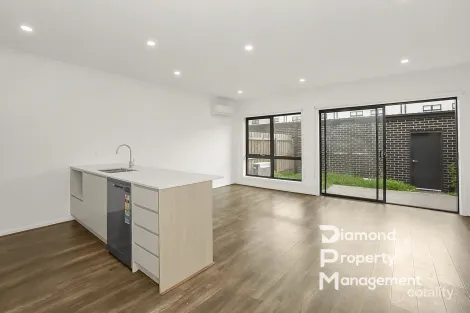 23 Cultura Walk, Cranbourne West, VIC 3977