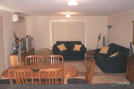 Property photo of 2 Pike Way Evanston SA 5116