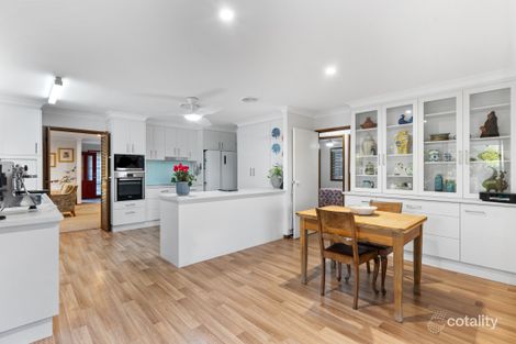 Property photo of 208 Kenmore Road Fig Tree Pocket QLD 4069